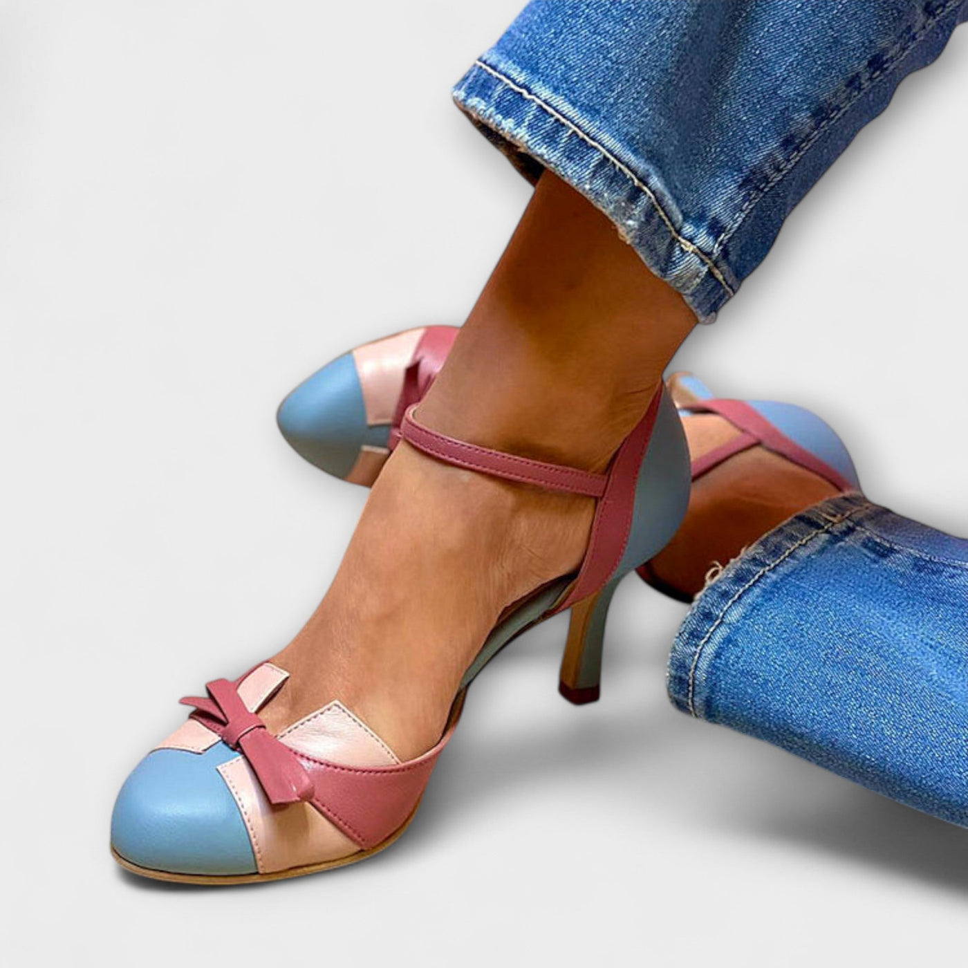 Savara – Orthopaedic Elegance with Style